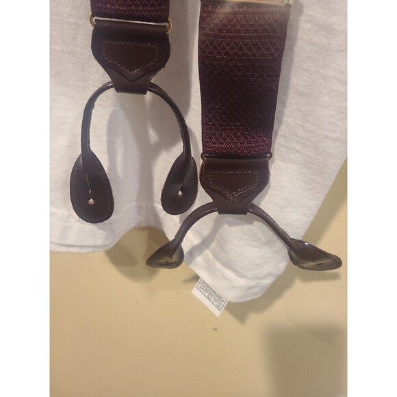 Two Pairs of Unbranded Suspenders - Picture 5 of 8